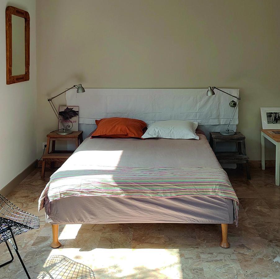 Chambre Privee Dans Maison En Garrigue Nîmes Esterno foto